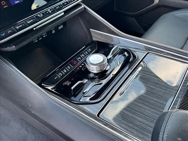 Used 2022 White Jeep Series III image 31