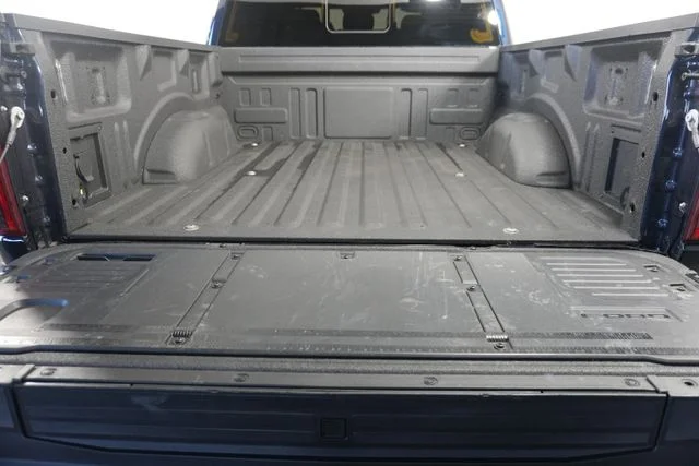 Certified Used 2025 Antimatter Blue Metallic Ford XLT image 9