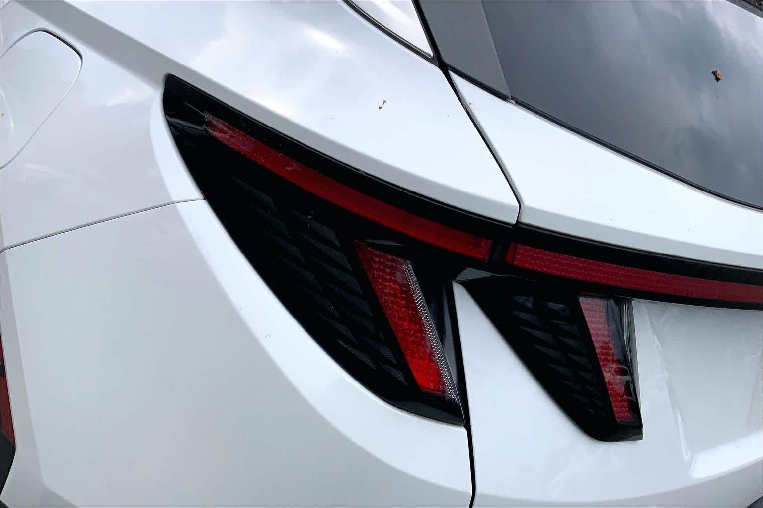 Used 2022 Quartz White Hyundai SEL image 29