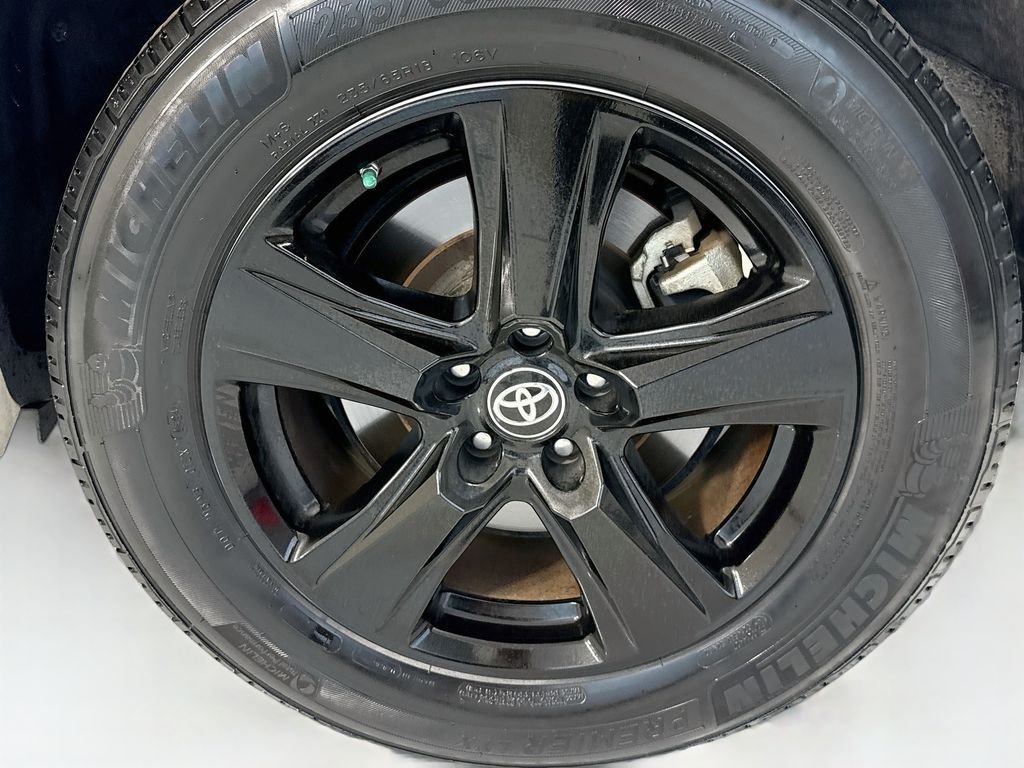 Used 2021 Blizzard Pearl Toyota LE image 32