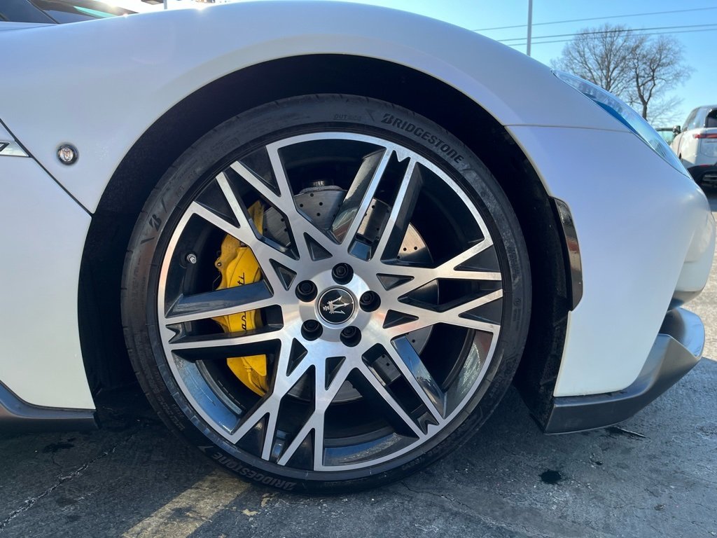 2023 MASERATI MC20 - Image 34