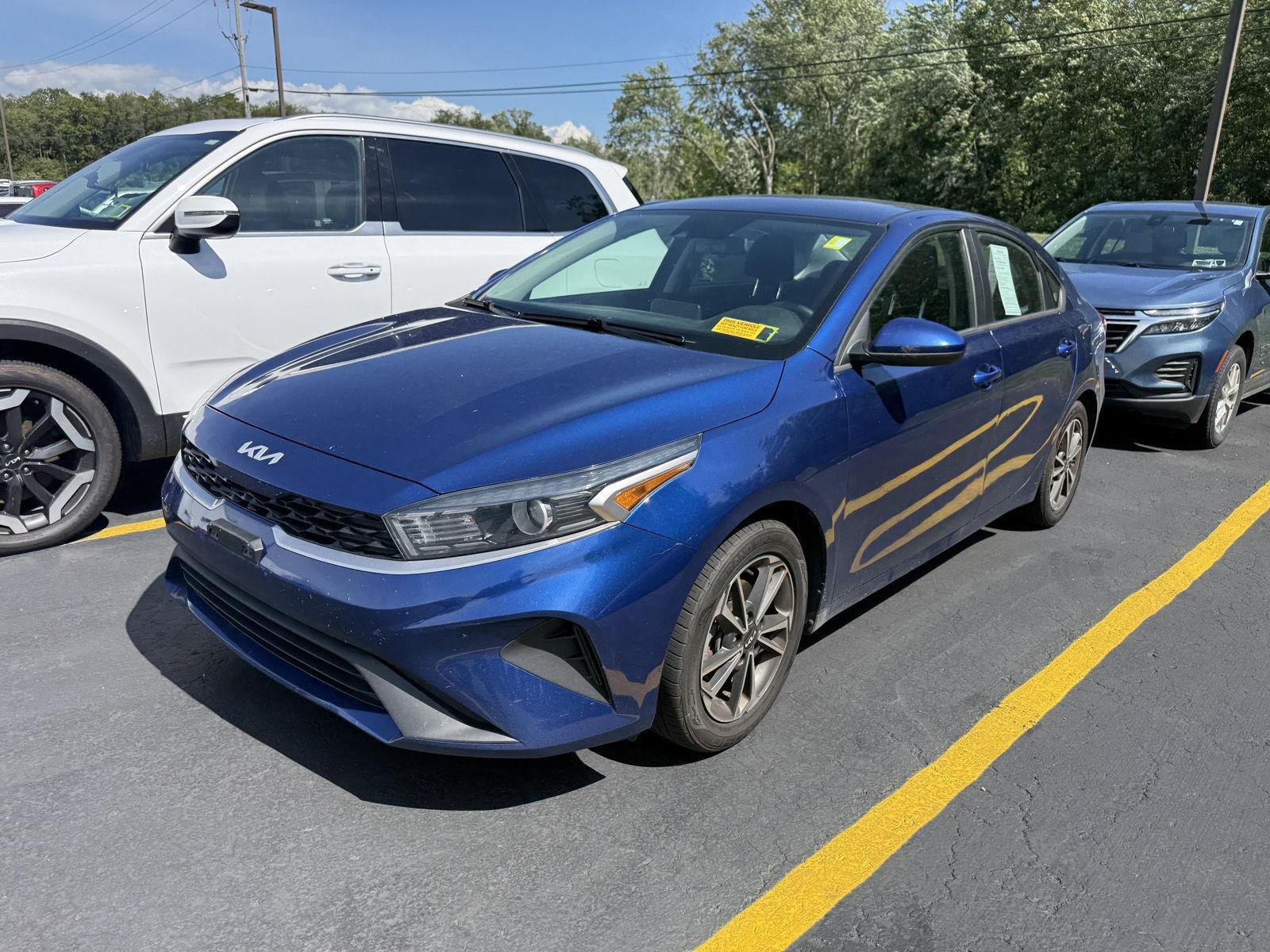 Used 2022 Kia FORTE LXS with VIN 3KPF24AD7NE498693 for sale in Orchard Park, NY