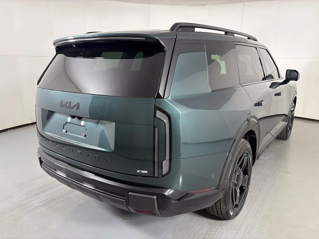 New 2027 Black Jade Green Kia X-Line SX Prestige image 8