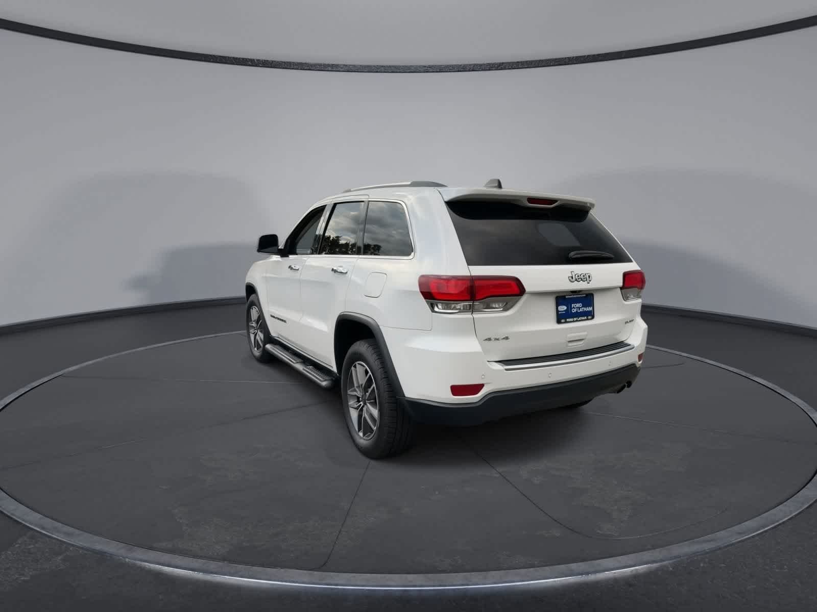 Used 2020 Bright White Clearcoat Jeep Limited image 6
