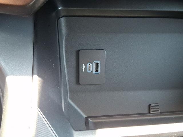 New 2026 Carbonized Gray Metallic Ford F-250® XLT image 36