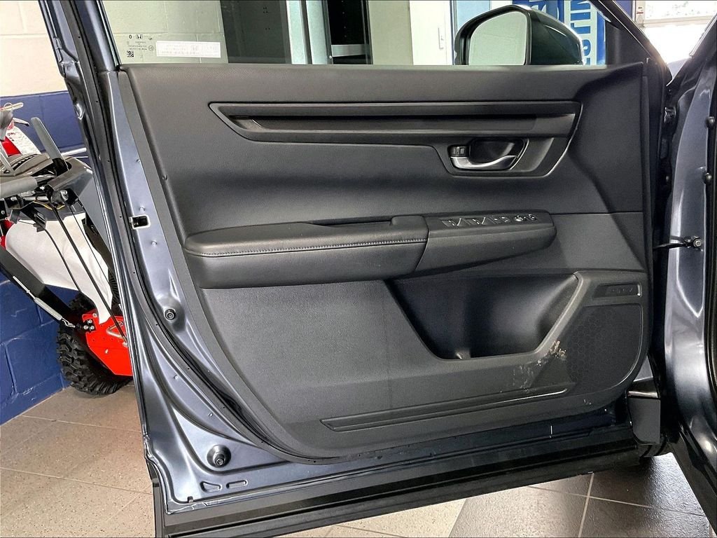 Used 2024 Gray Metallic Honda LX image 9