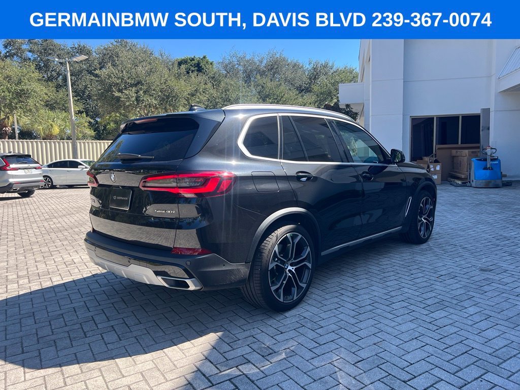 Used 2021 Black Sapphire Metallic BMW sDrive40i image 7