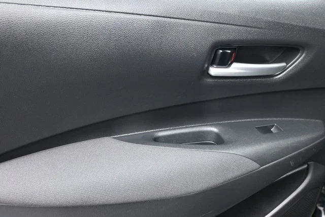Used 2020 Black Toyota LE image 13