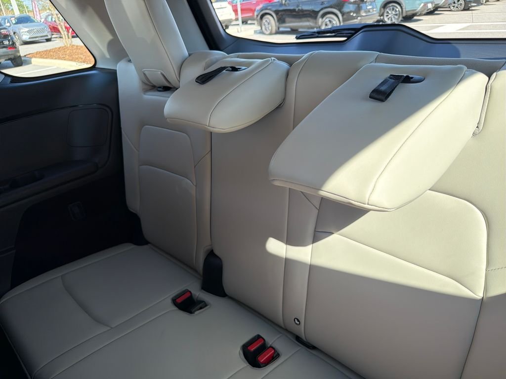 New 2026 Nissan Pathfinder SL 4D Sport Utility