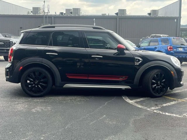 Used 2017 Midnight Black Metallic MINI Base image 2