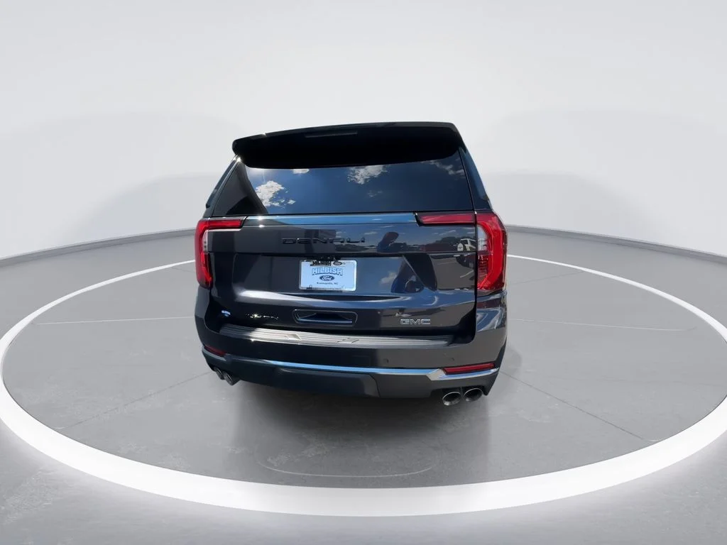Used 2025 Silver GMC Denali Ultimate image 7
