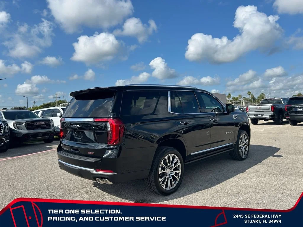 2026 GMC Yukon Denali - Photo 7