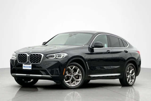 2025 BMW X4 xDrive30i