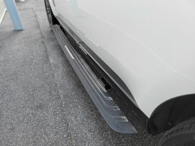 Certified Used 2025 White Land Rover Autobiography image 56