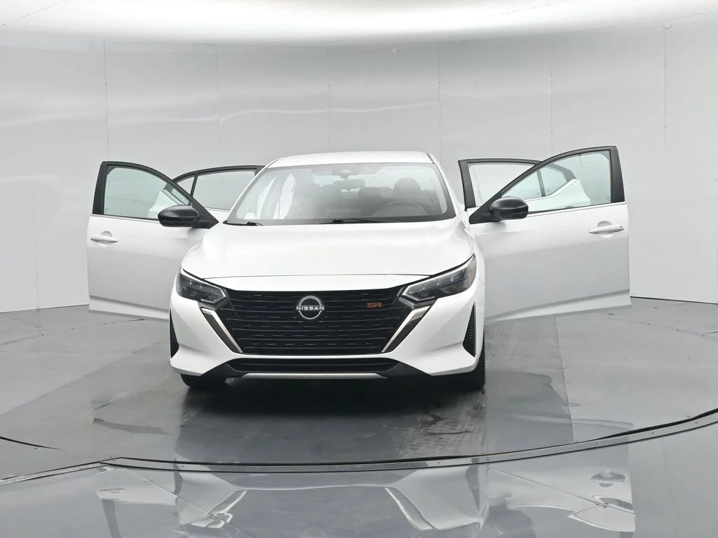 Used 2024 White Nissan SR image 32