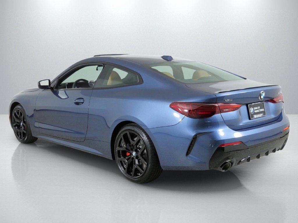 Used 2027 Arctic Race Blue metallic BMW 430i xDrive image 15