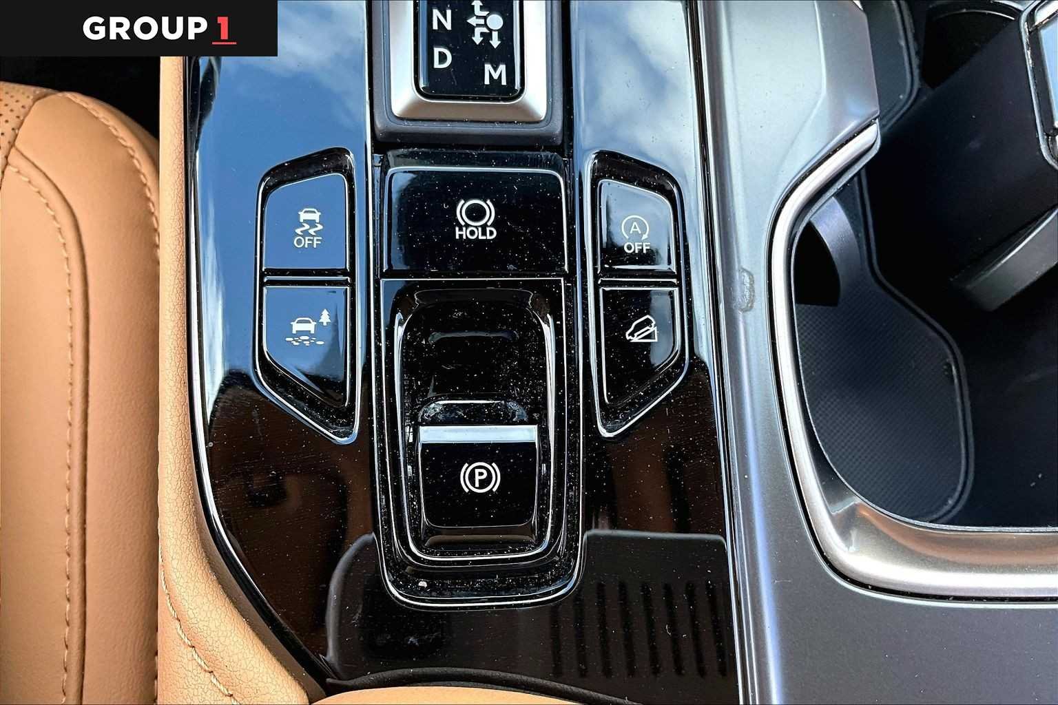 Used 2026 Atomic Silver Lexus Premium image 32