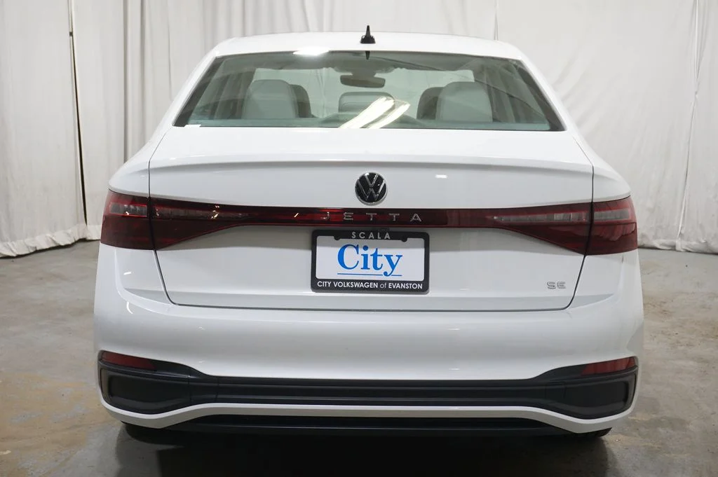 Certified Used 2025 White Volkswagen 1.5T SE image 6