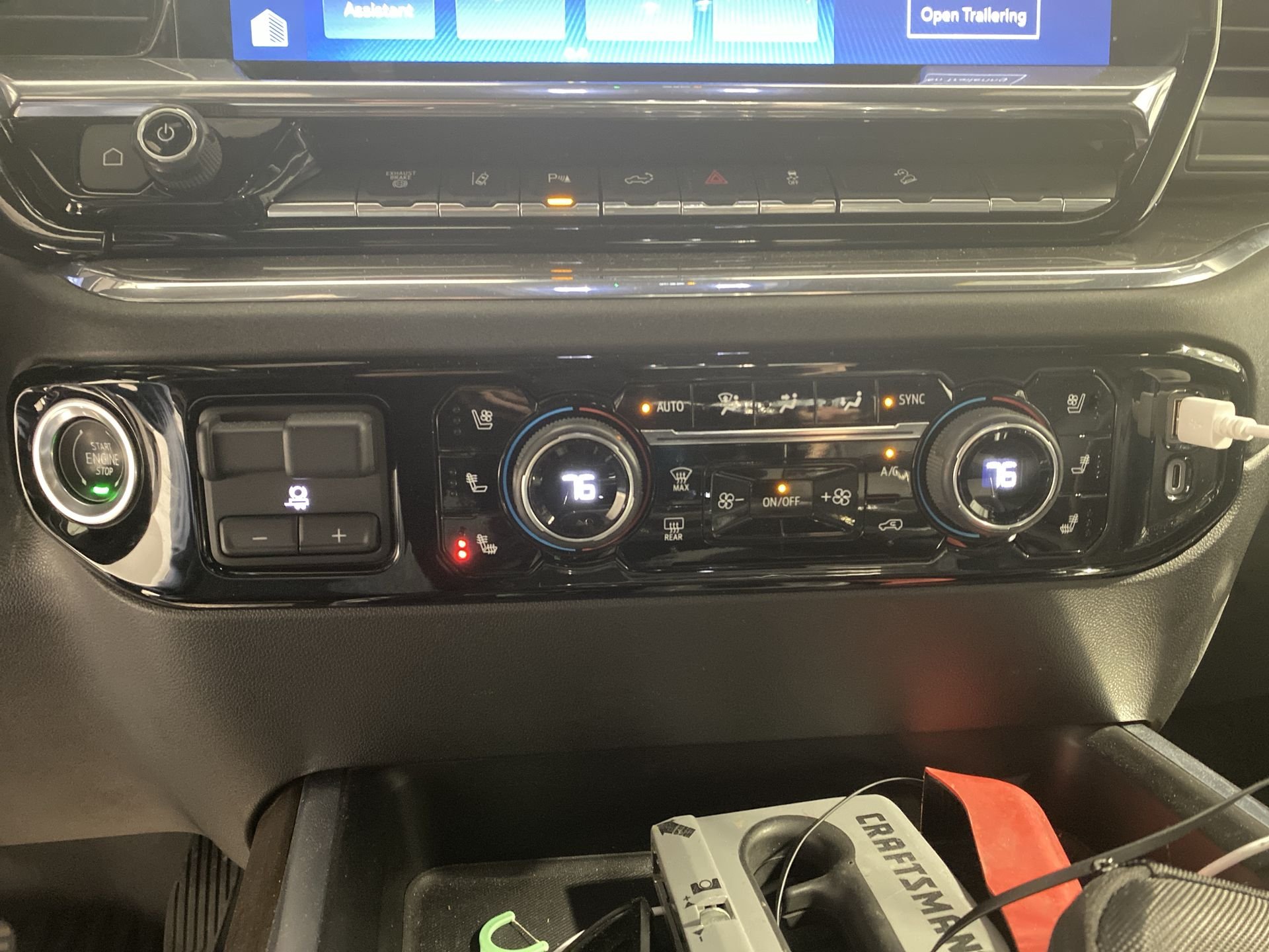 2024 Chevrolet Silverado 2500HD High Country - Photo 46