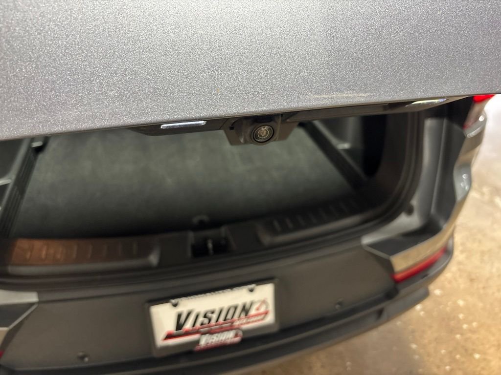 Used 2021 Gray Chevrolet LS image 27