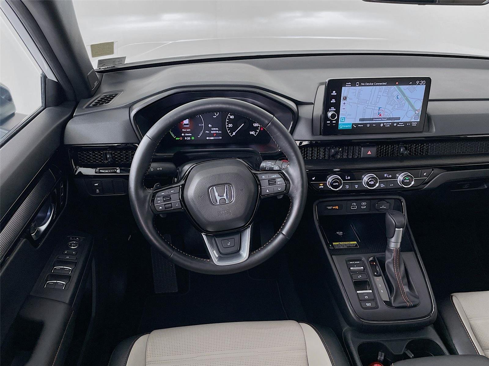 Used 2025 Platinum White Pearl Honda  image 29