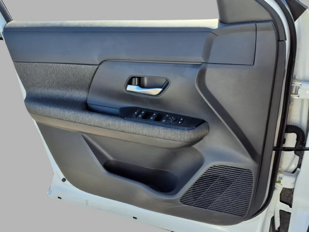 New 2027 White Nissan SV image 17