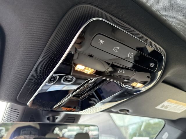 2025 Mercedes-Benz GLC Base - Photo 16
