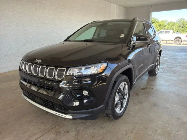 Used 2022 Black Jeep Limited image 2