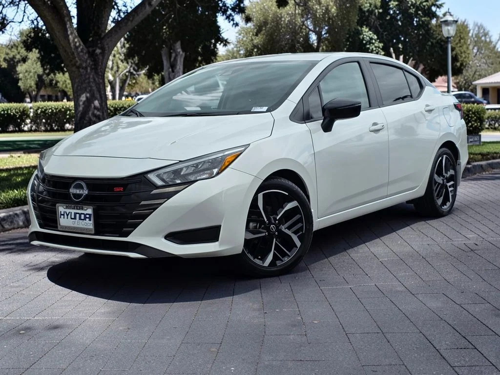 2025 Nissan Versa Sedan