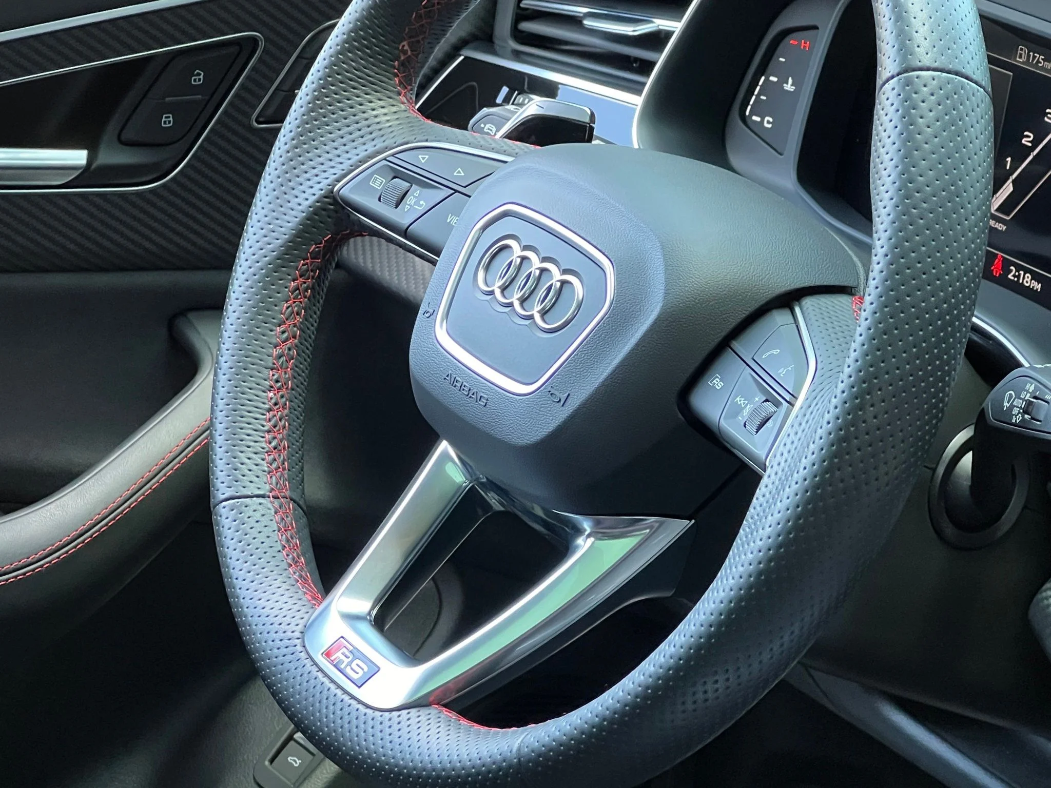 Used 2025 Gray Audi 4.0T image 37