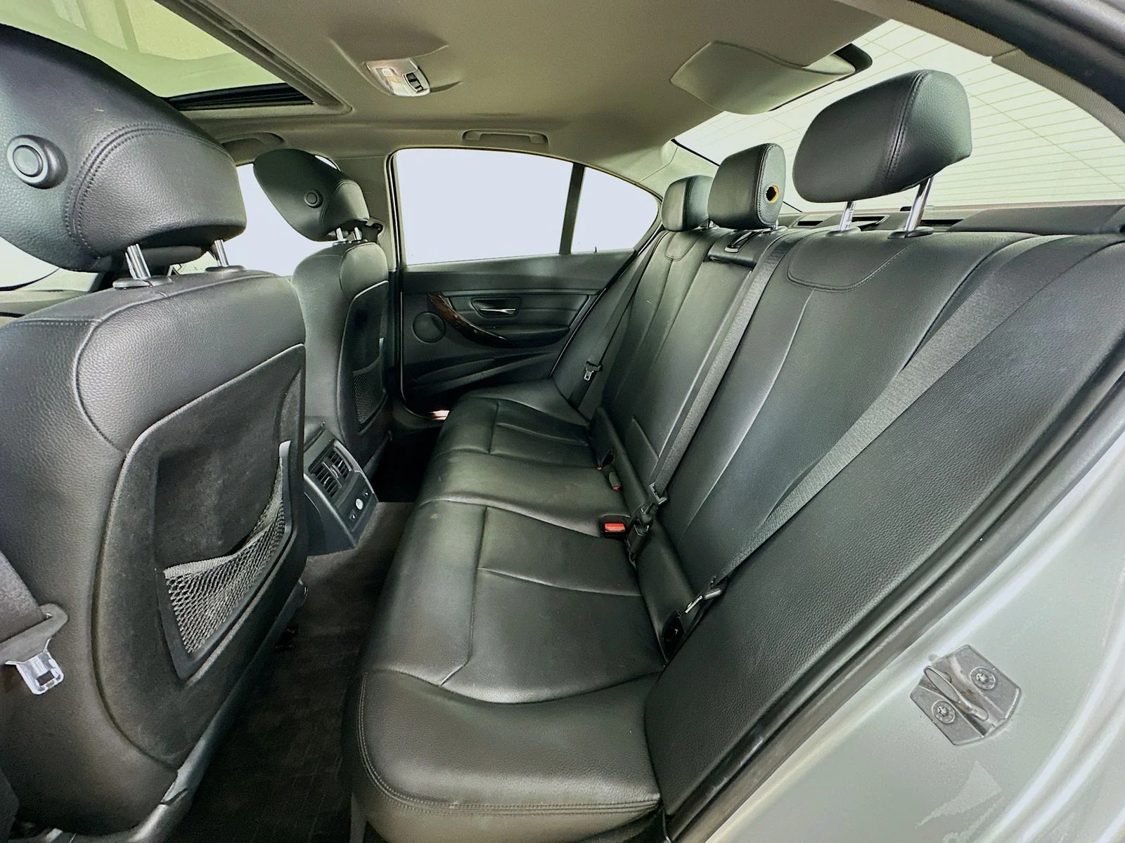 Used 2014 Silver BMW  image 36