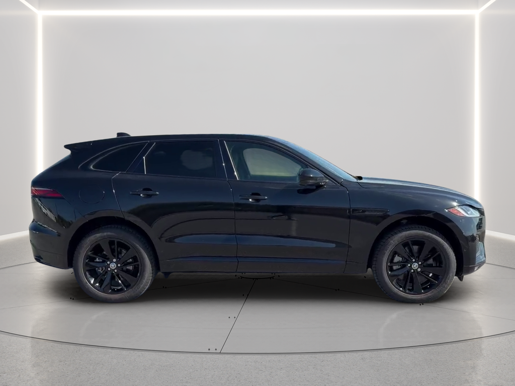 New 2026 Santorini Black Jaguar P250 R-Dynamic S image 4
