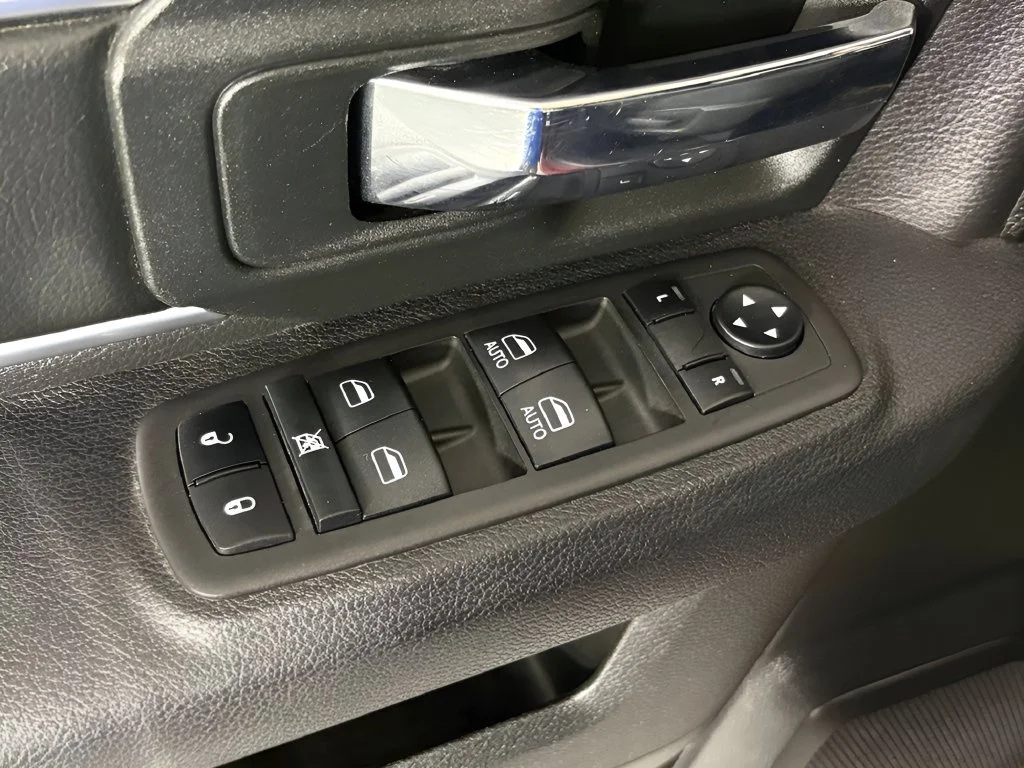 Used 2024 Red Ram Warlock Crew Cab 4x4 5