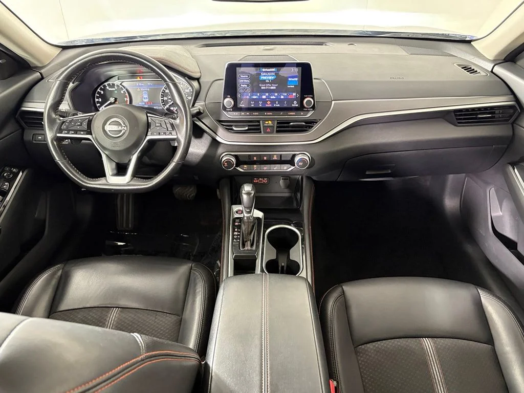 Used 2024 Blue Nissan 2.5 SR image 35