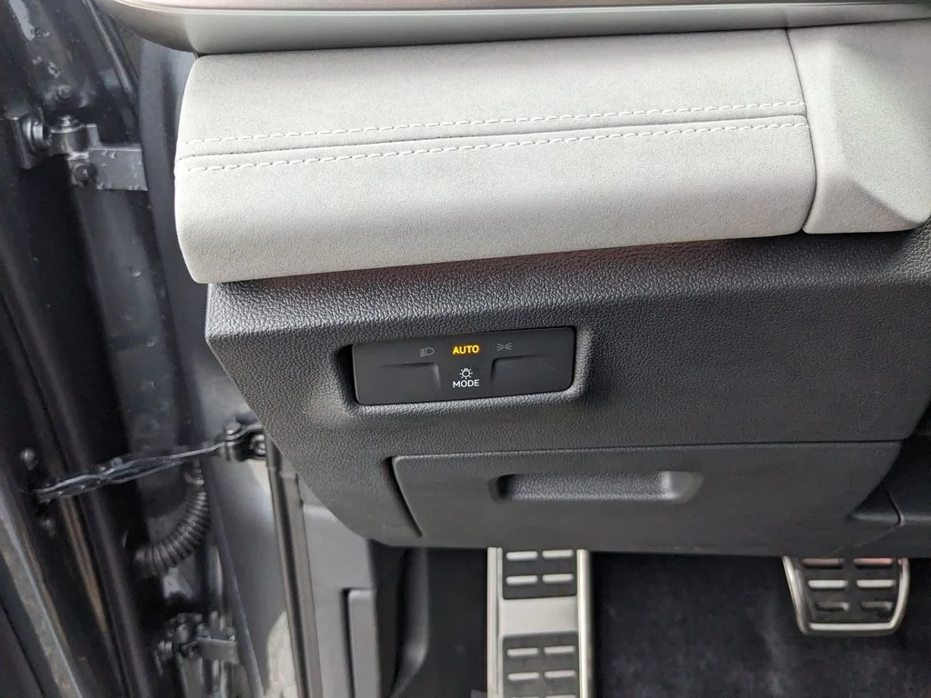 New 2026 Gray Volkswagen 2.0T SE R-Line Black image 28