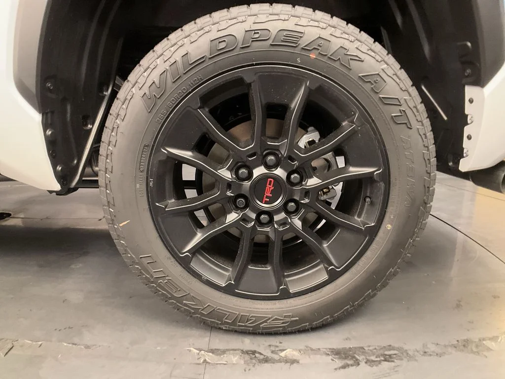 New 2026 Ice Cap Toyota SR5 image 25