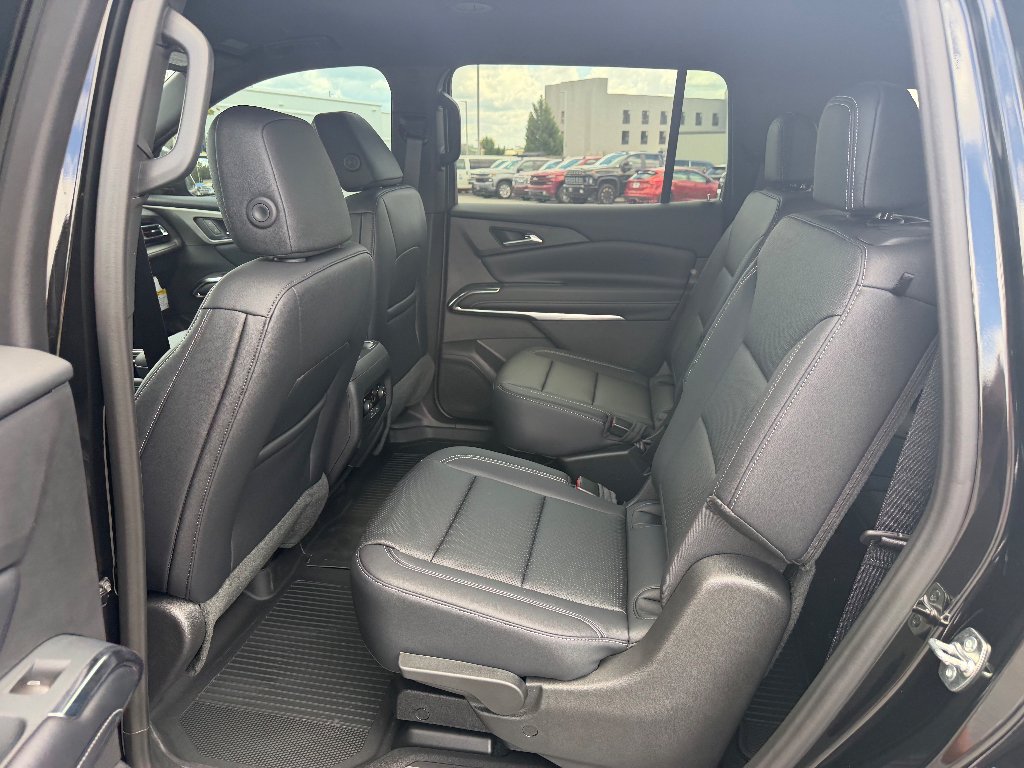 New 2027 Mosaic Black Metallic Chevrolet LT image 16