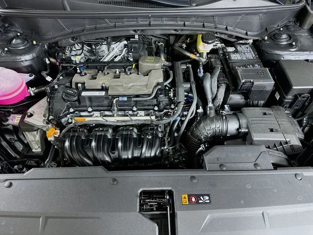 New 2026 Hyundai TUCSON SE