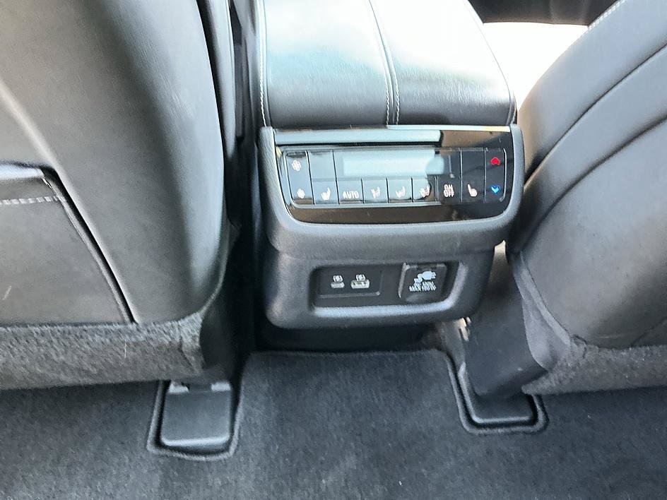 Used 2025 Warm Titanium INFINITI SENSORY image 26
