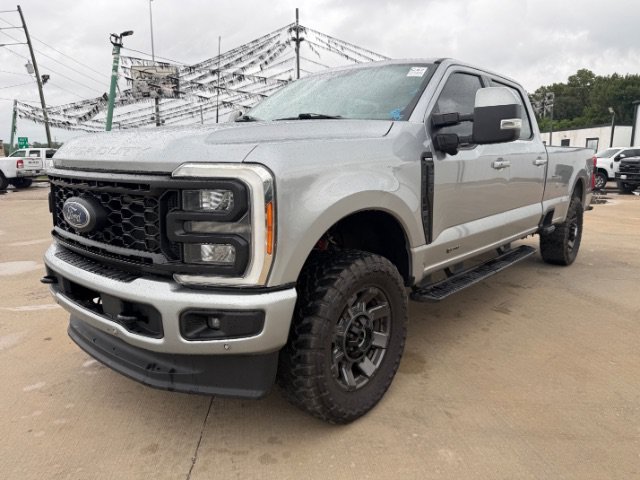 Used 2023 Silver Ford LARIAT image 1
