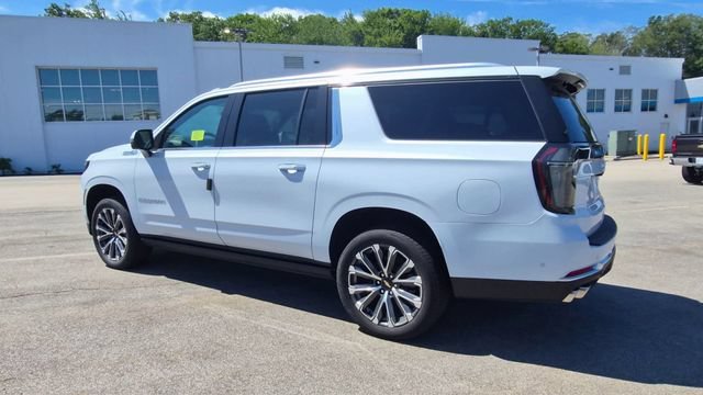 2026 Chevrolet Suburban High Country - Photo 6