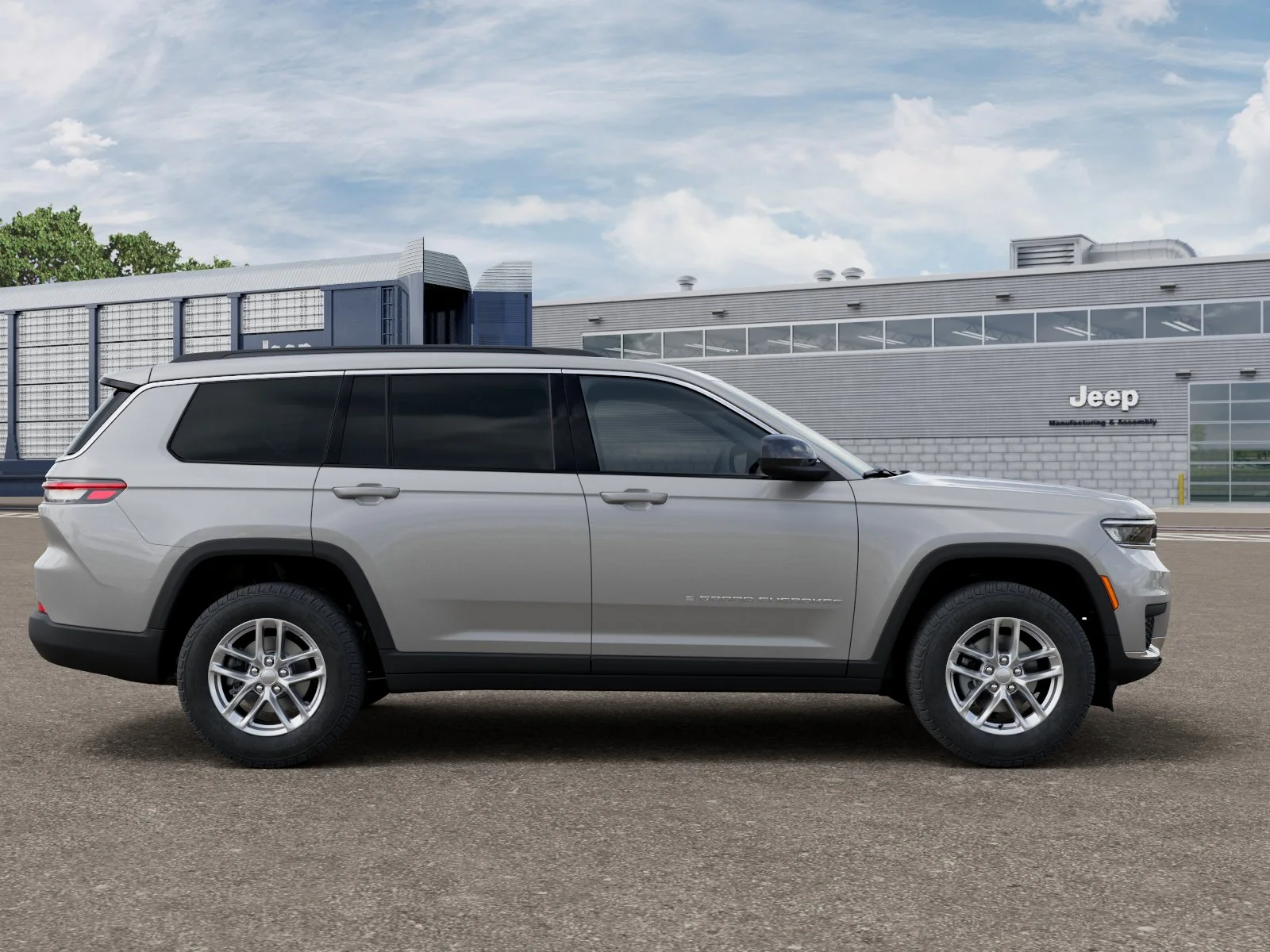 New 2026 Silver Zynith Exterior Paint Jeep Laredo image 47
