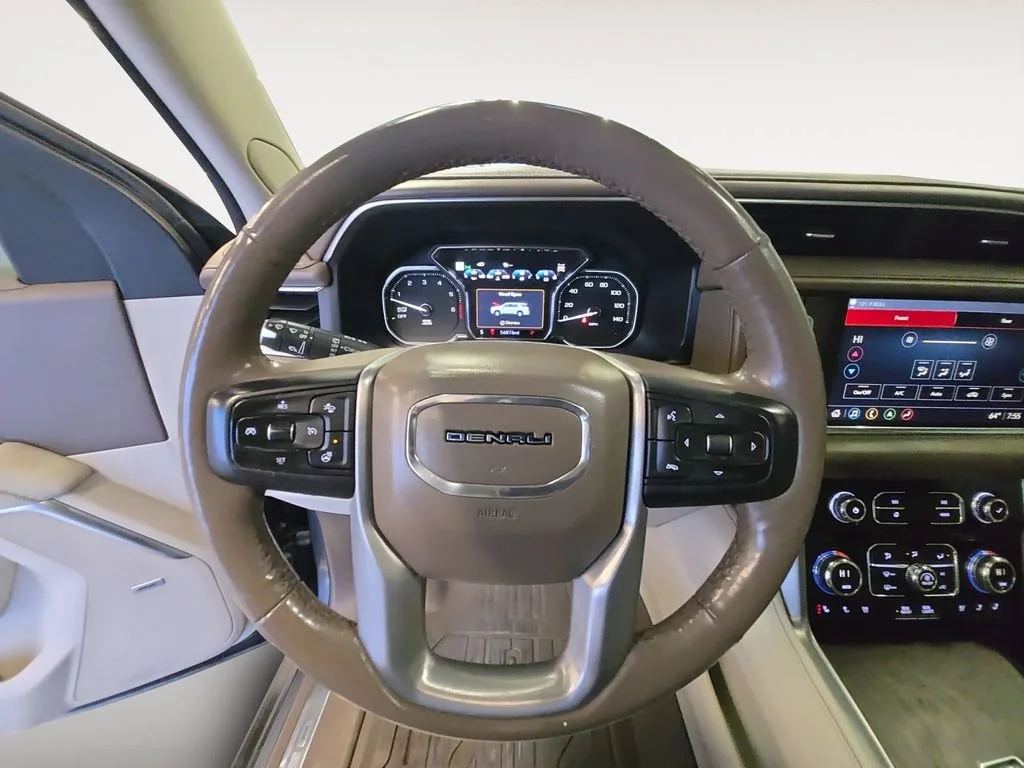 2021 GMC Yukon Denali - Photo 19