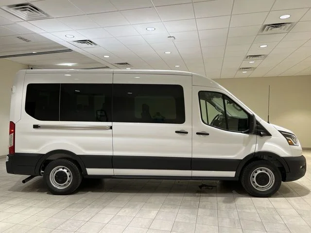 2025 Ford Transit Passenger Van XL - Photo 6
