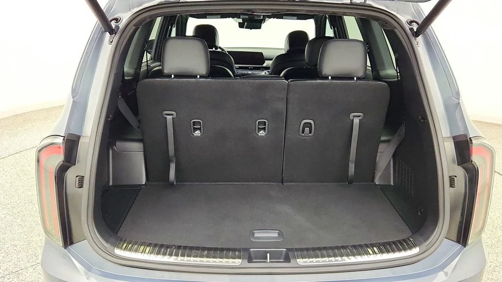 Used 2024 Everlasting Silver Kia SX Prestige X-Line AWD image 22