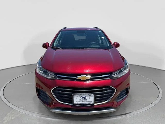 Used 2022 Red Chevrolet LT image 9