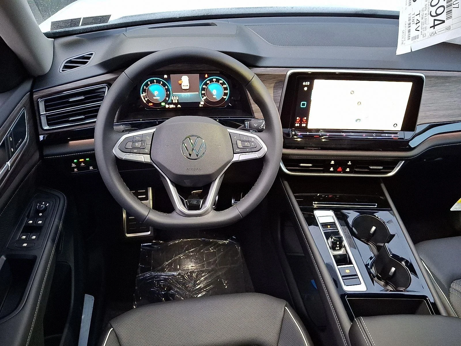 2026 Volkswagen Atlas SEL Premium R-Line - Photo 10