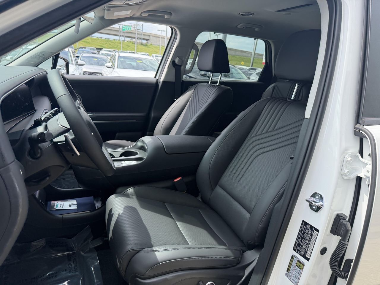 New 2026 Creamy White Pearl Hyundai SEL AWD image 30