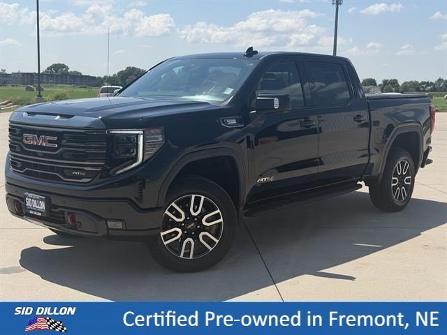 Used 2023 Onyx Black GMC AT4 image 1