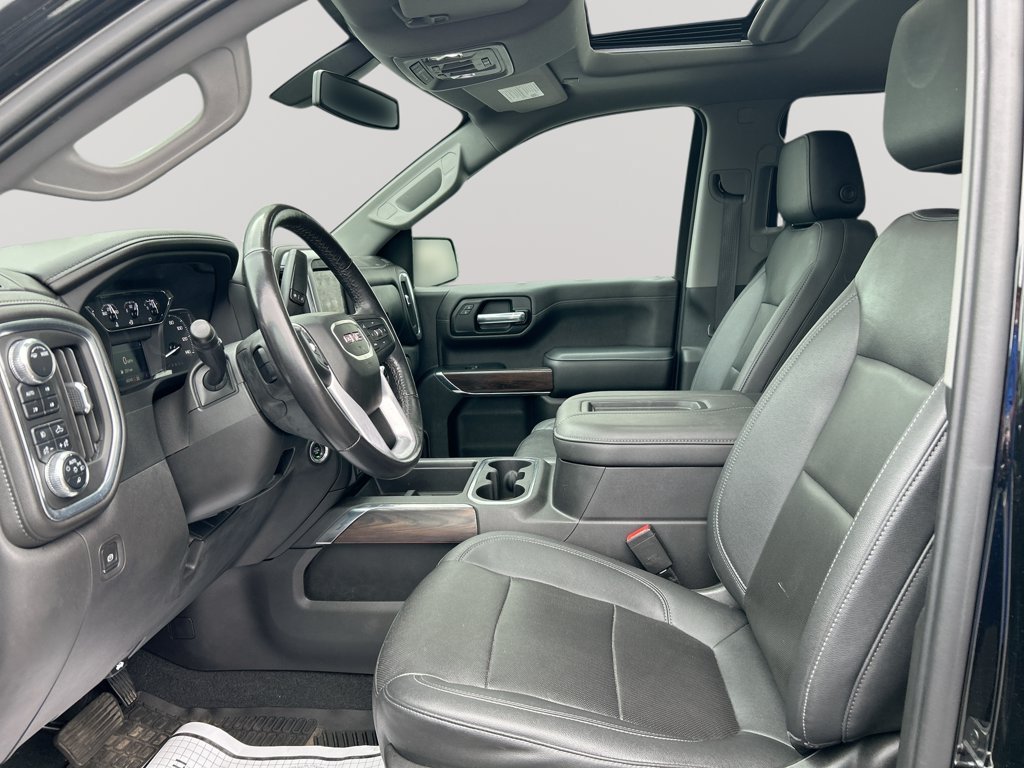 Used 2022 ONYX BLACK GMC SLT image 23